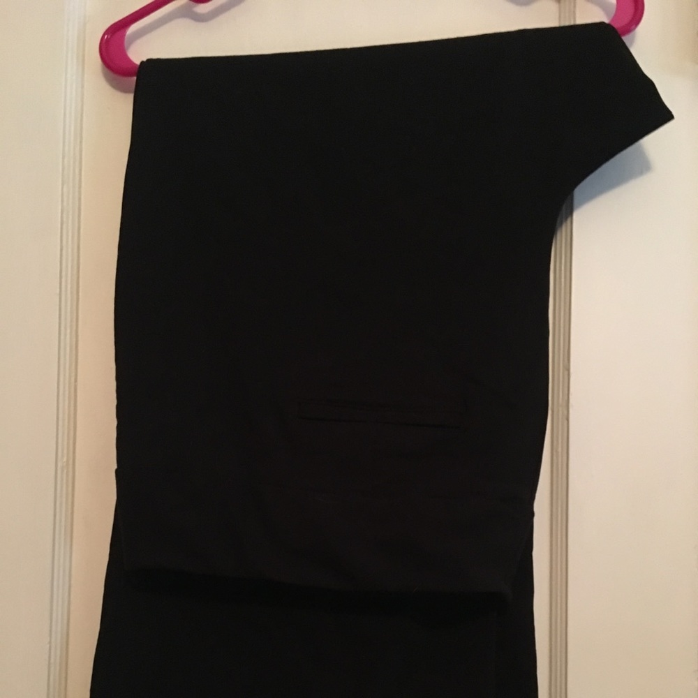 Torrid 26 short black slacks